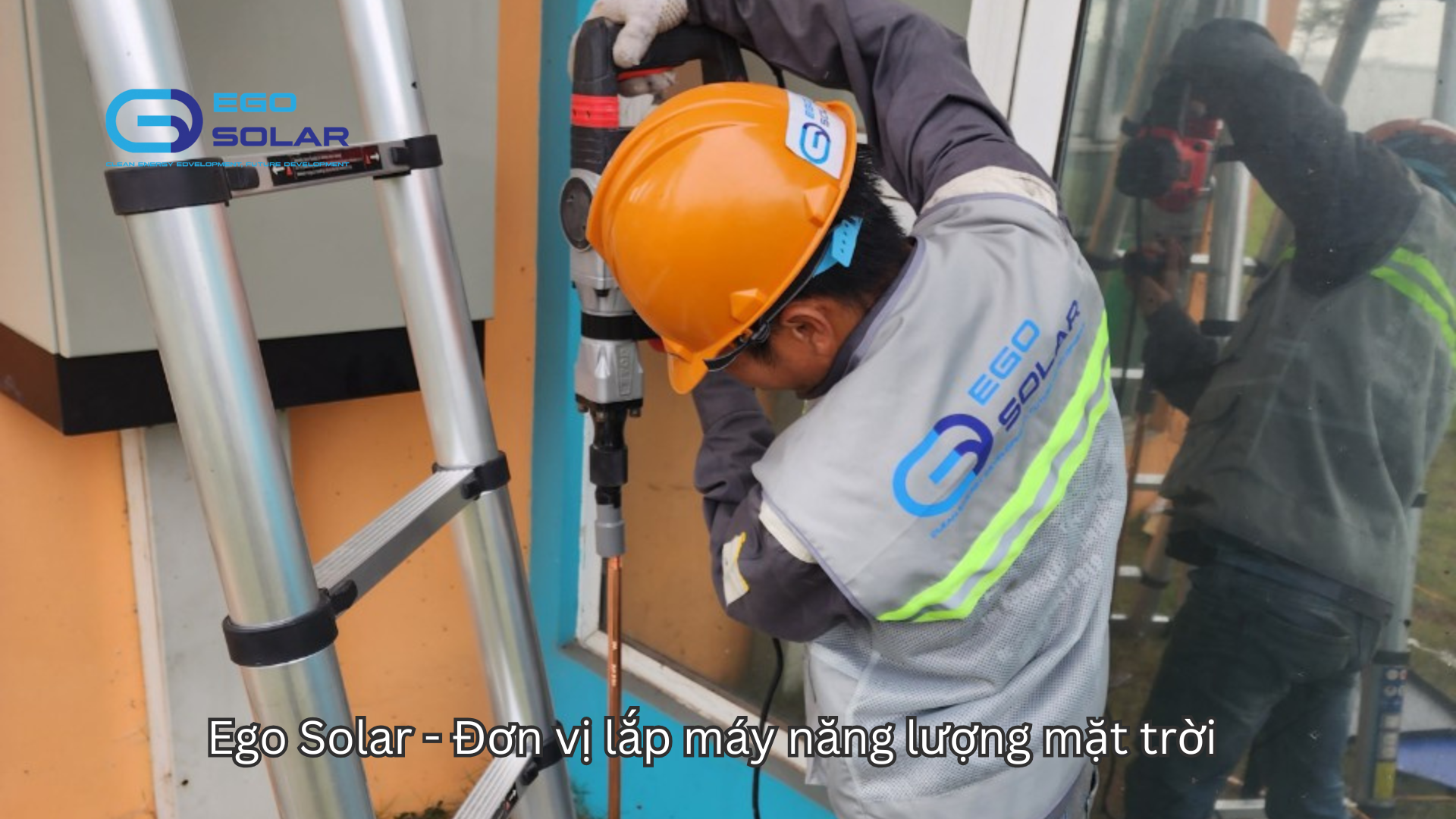 lắp máy năng lượng mặt trời